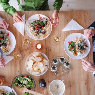 Streuer Set mit 6 Gew�rzgl�sern in Halterung